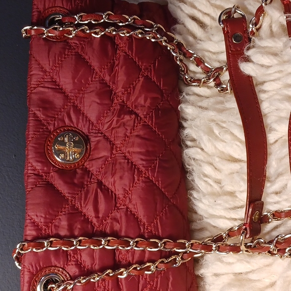 DKNY crossbody - Picture 2 of 16